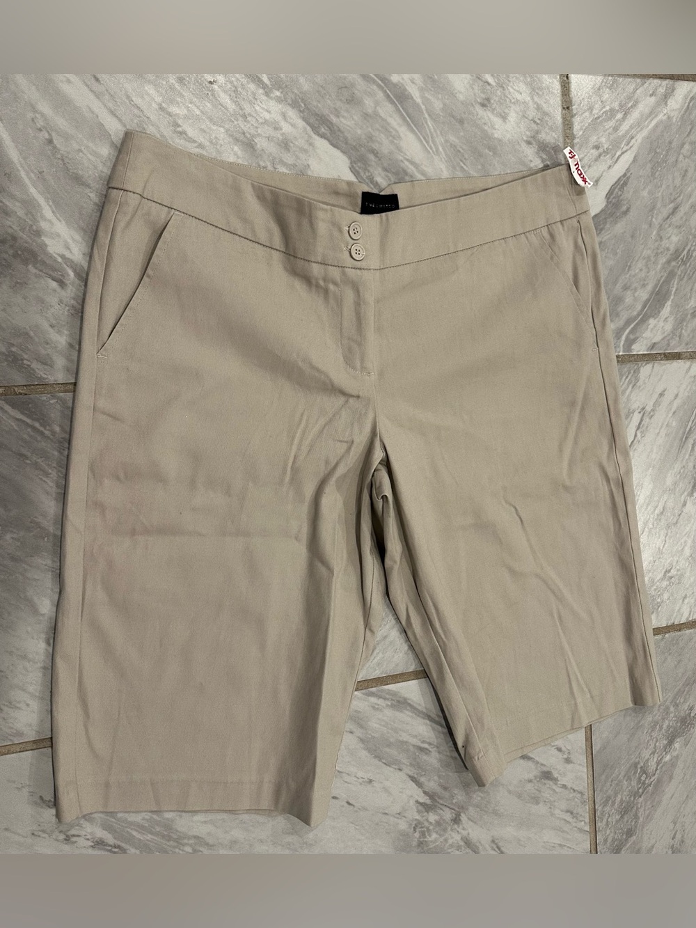 NWT The Limited Womens Cassidy Fit Bermuda Shorts Size 14 Beige